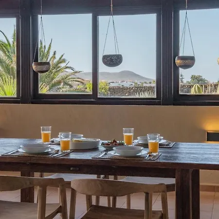 Vila Pangur-ban By Aura Collection Lajares