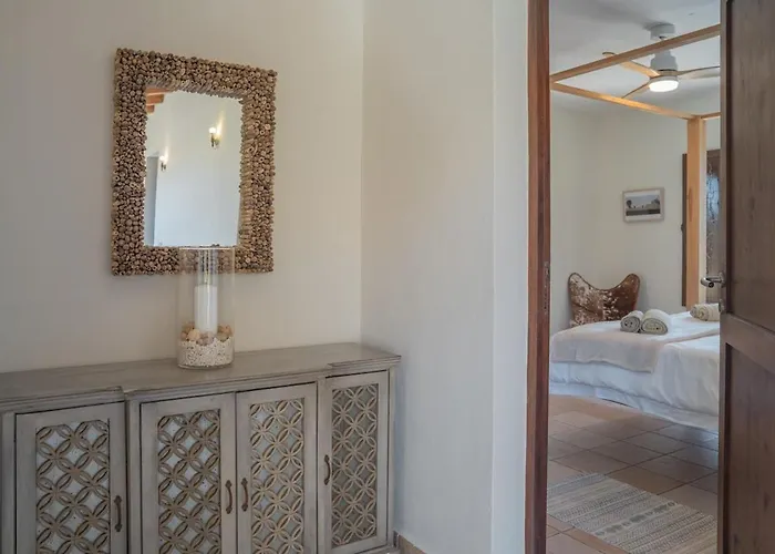 Villa Pangur-ban By Aura Collection