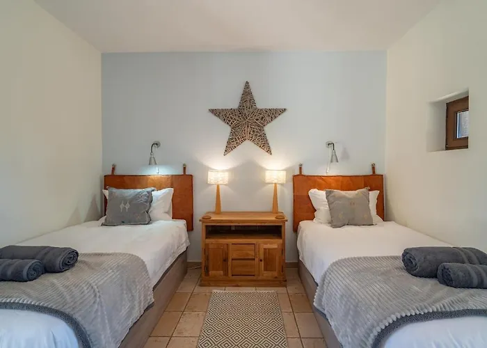 Pangur-ban By Aura Collection * Lajares