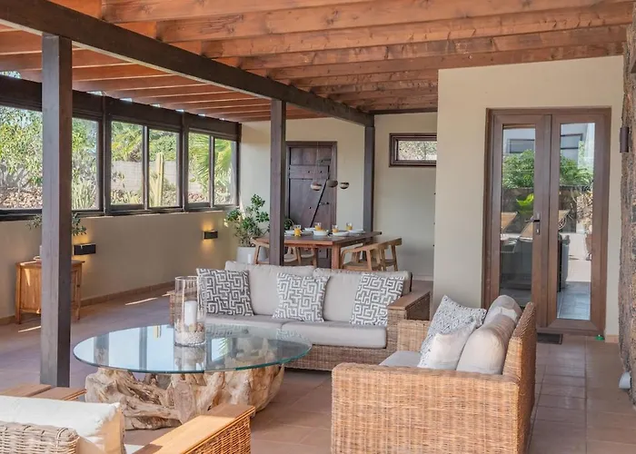 Pangur-ban By Aura Collection Villa *