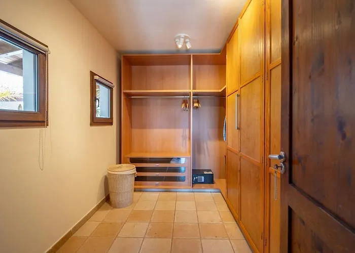 Villa Pangur-ban By Aura Collection *